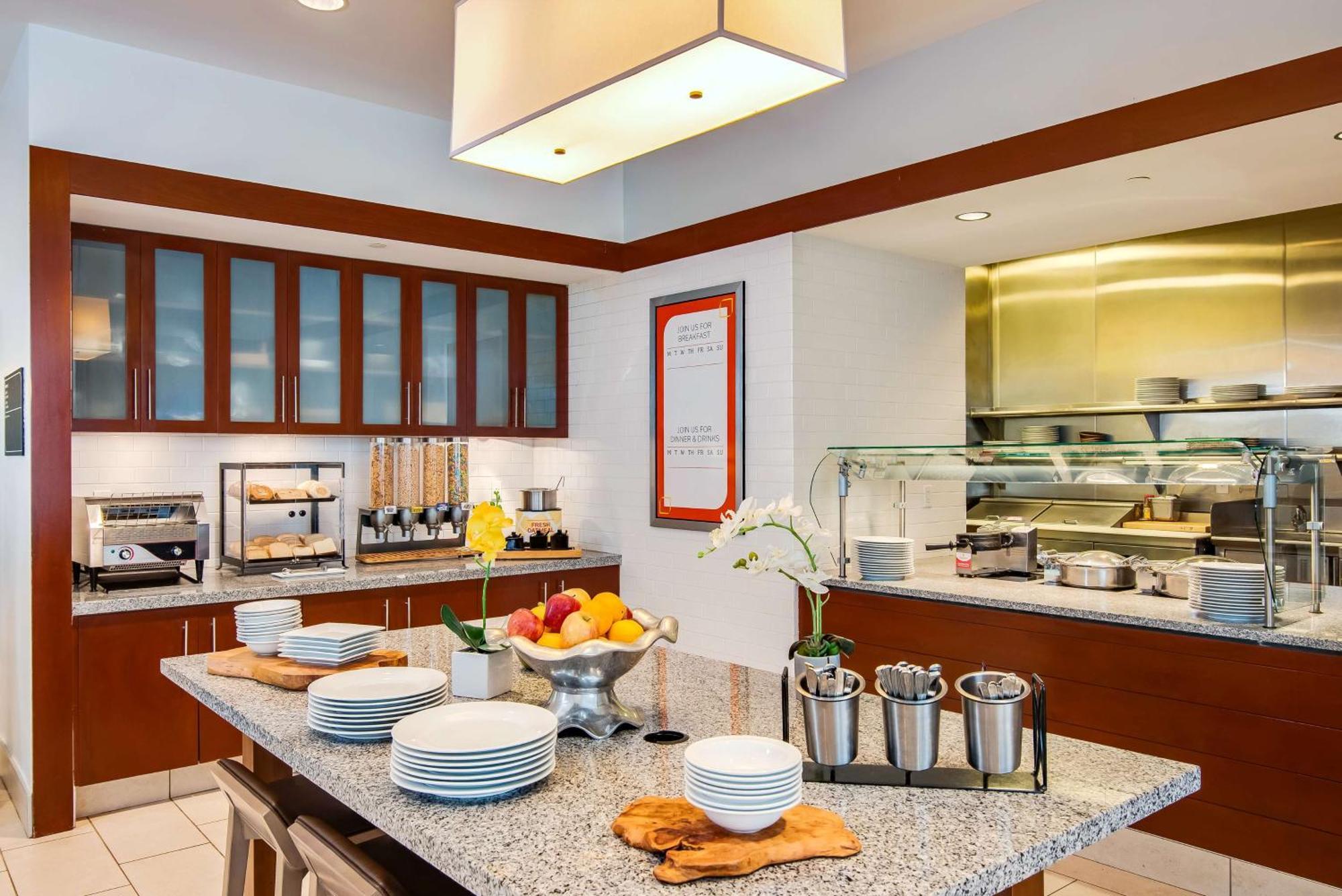 Hilton Garden Inn Alexandria Old Town National Harbor Exteriér fotografie